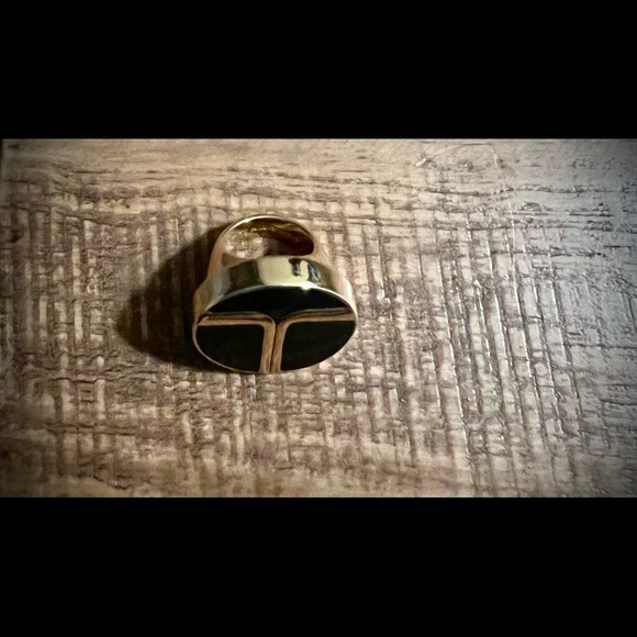 TRINA TURK-Black Super T Ring-Cocktail Ring-Gold Enamel Oversized Statement Ring - Picture 7 of 7
